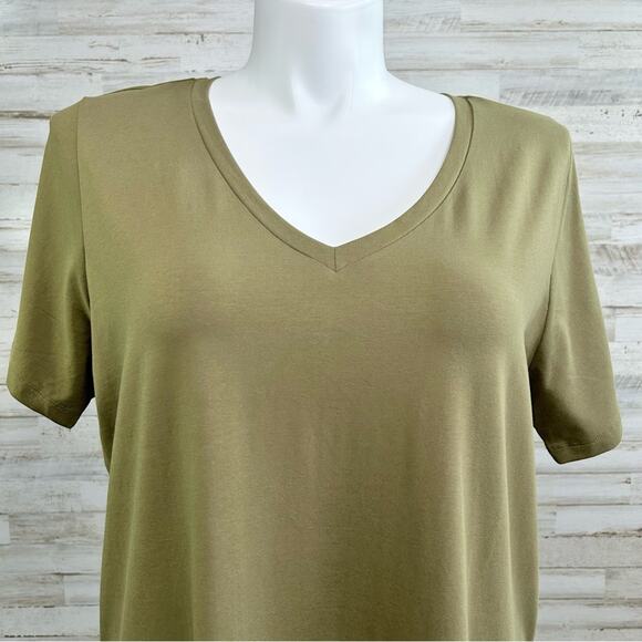 Universal Standard Tesino T-Shirt Dress Women's Size M | 2X Military Olive Knit - Picture 3 of 16